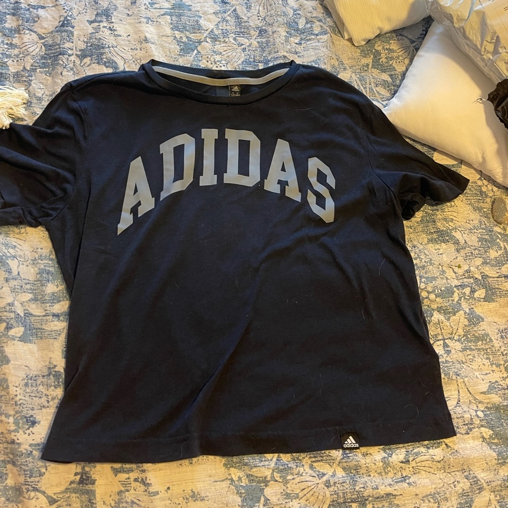 Addias crop top